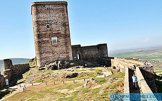 Badajoz - Aceasta este vizita castelului Feria, turnul defensiv de pe Tierra de Barros