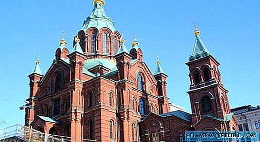 Catedral Ortodoxa de Uspenski, símbolo da presença russa em Helsinque
