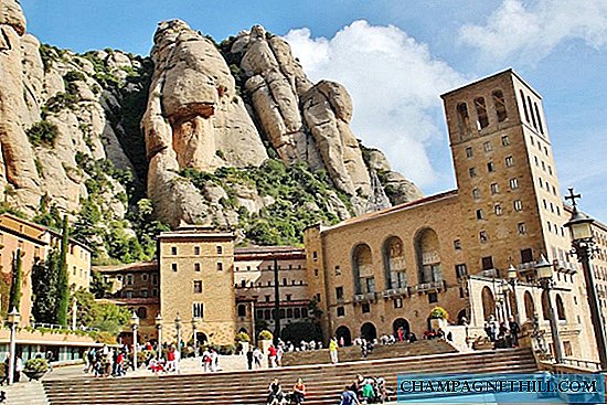 Practical information to visit the monastery of Monserrat in Barcelona