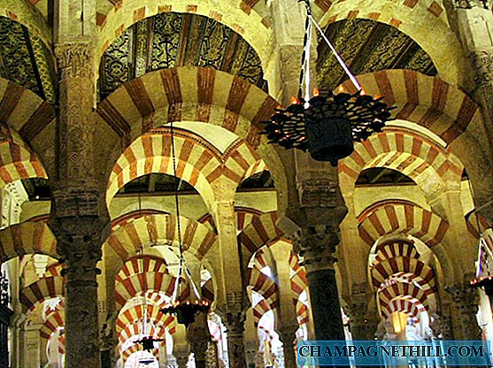مسجد قرطبة ، زيارة أساسية لنصب التراث العالمي