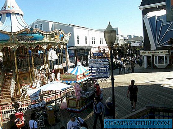 What can you do and visit in the La Marina neighborhood of San Francisco