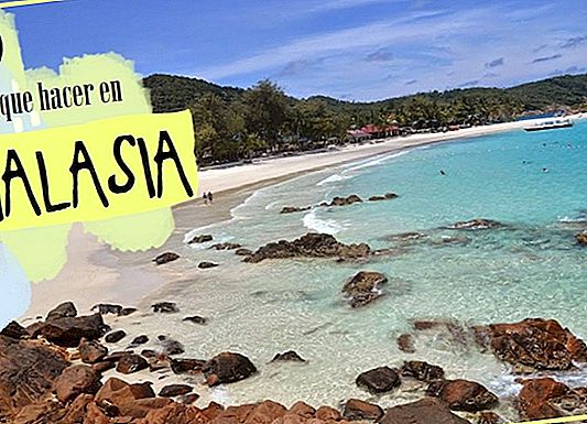10 THINGS TO SEE AND DO IN MALAYSIA