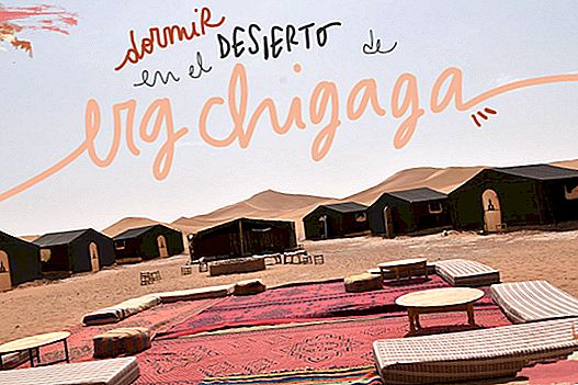 النوم في صحراء ERG CHIGAGA: رحلة من محاميد