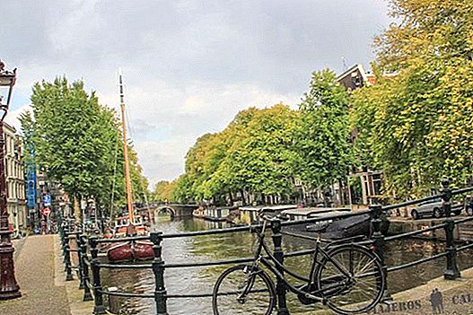 10 أماكن أساسية للزيارة في أمستردام