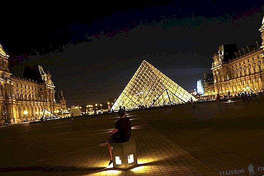 100 الأشياء التي يمكن رؤيتها والقيام بها في باريس (الأفضل)