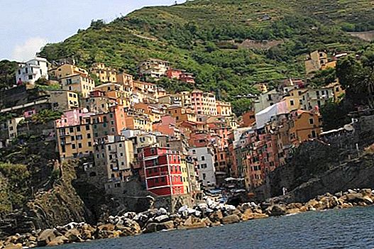Barco de Cinque Terre, Portovenere e La Spezia