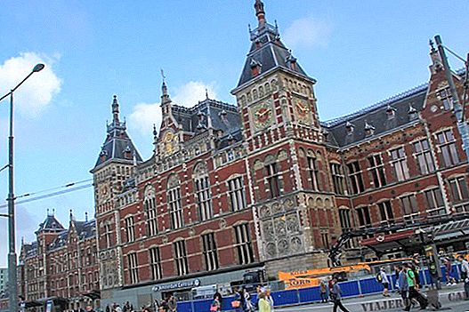 Wegbeschreibung von Brüssel nach Amsterdam (Zug oder Bus)