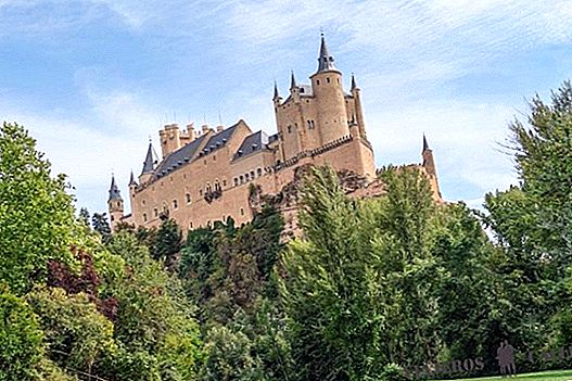 Übernachtungsmöglichkeiten in Segovia: beste Nachbarschaften und Hotels