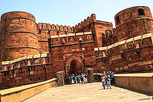 Jama Masjid-moskeen og Det røde fortet i Delhi