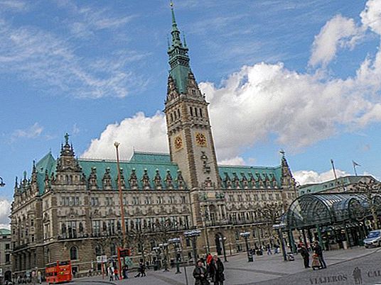 Các tour du lịch miễn phí tốt nhất ở Hamburg miễn phí bằng tiếng Tây Ban Nha