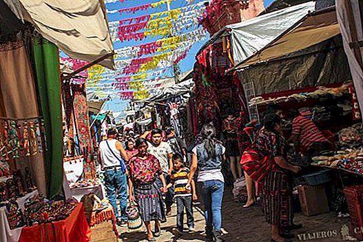 Mercado de Chichicastenango na Guatemala