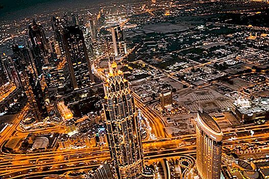 Viagem de preparação para os Emirados Árabes Unidos