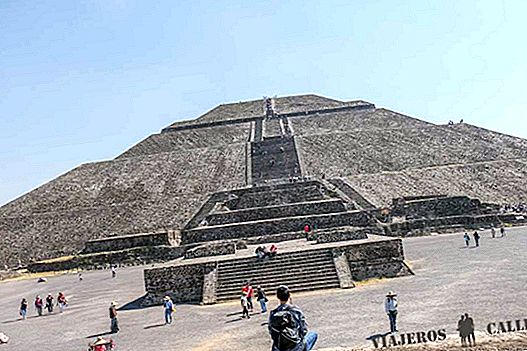 Teotihuacán के पिरामिडों पर जाएँ
